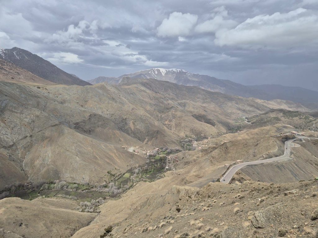 paysage du Haut Atlas au Maroc, séjour authentique avec le guide Mouhsine
